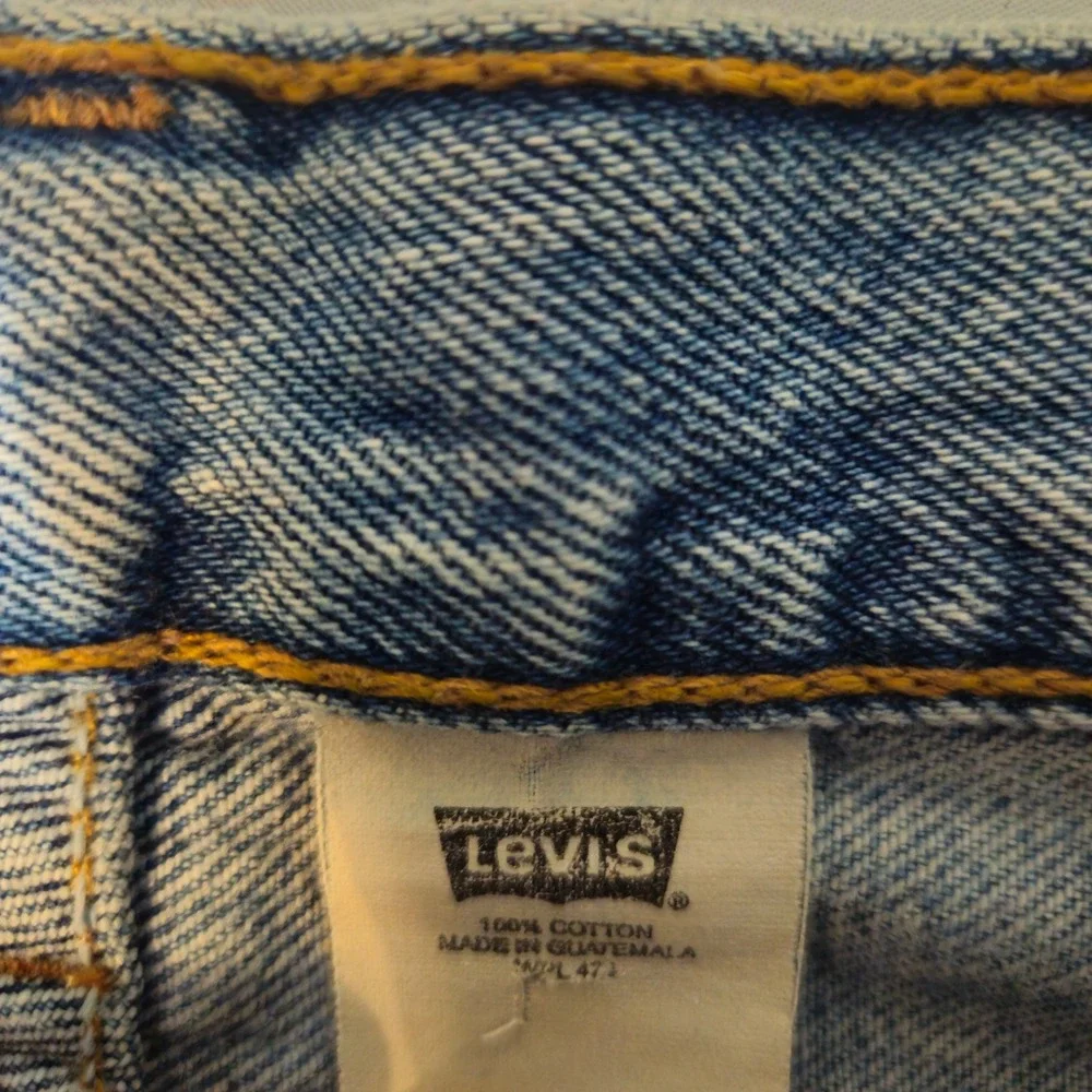 VTG 90s Levi's 501 Shorts Mens 30 Blue fringe Denim Cut Off Button Fly‎ Raw Hem